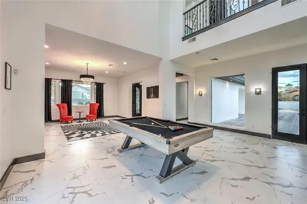 $10,000 | 282 East Maulding Avenue, Las Vegas, NV 89123