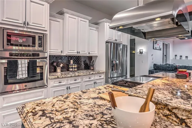 $10,000 | 282 East Maulding Avenue, Las Vegas, NV 89123