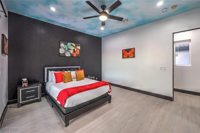 $10,000 | 282 East Maulding Avenue, Las Vegas, NV 89123