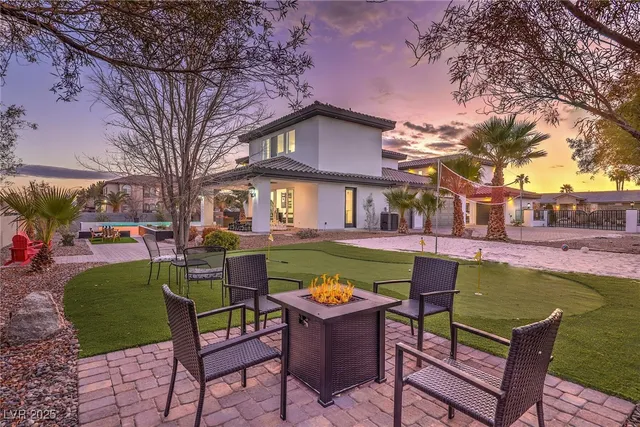 $10,000 | 282 East Maulding Avenue, Las Vegas, NV 89123