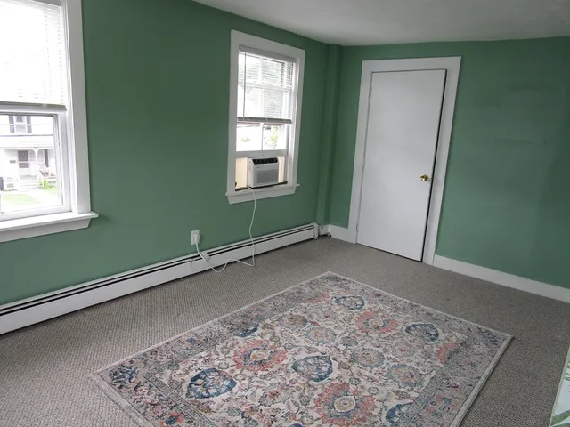$2,350 | 216 Irving Street, Unit 5, Framingham, MA 01702