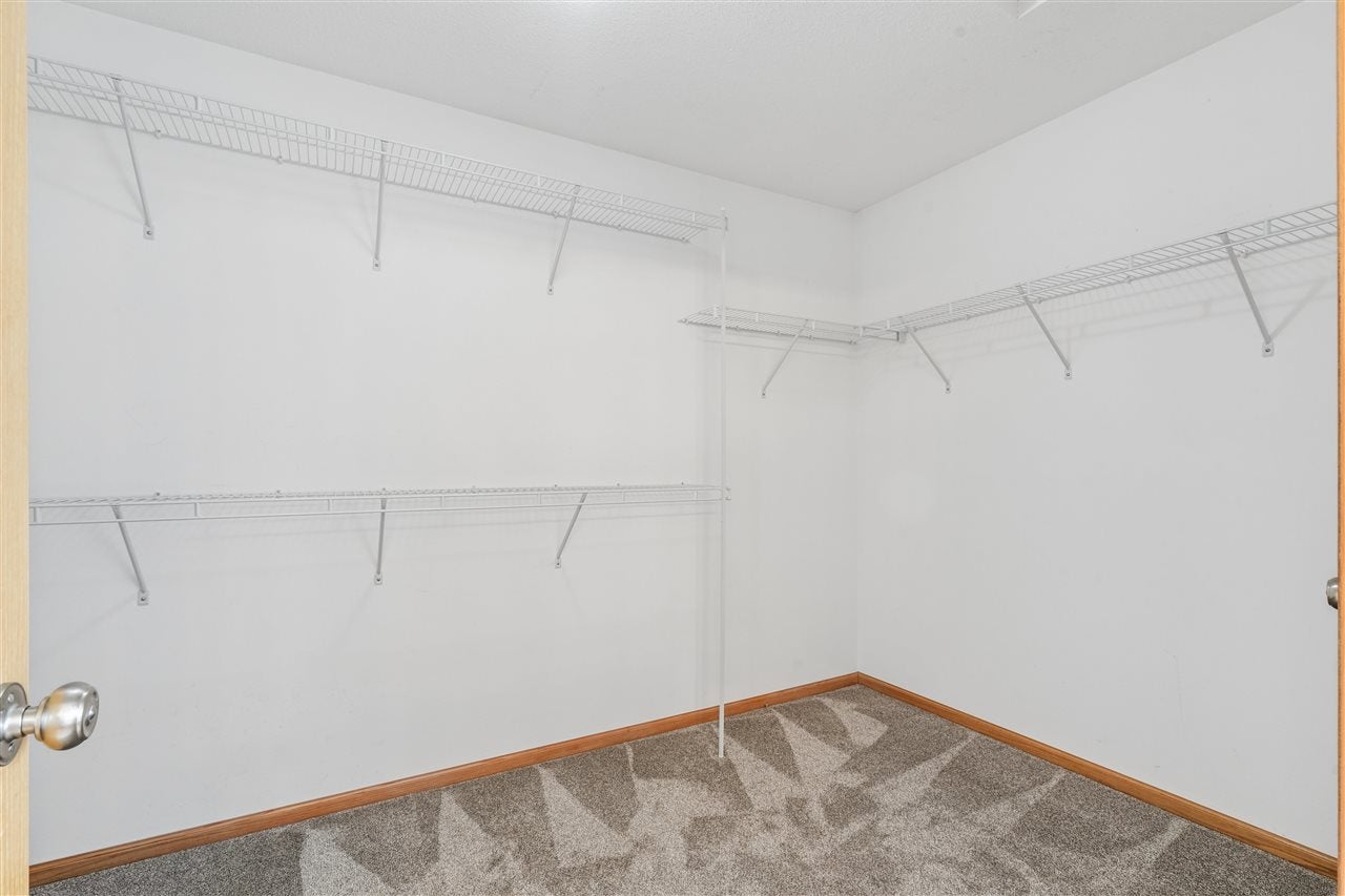 1013 Chesterfield Road Cedar Rapids, IA 52402 - Photo 25 of 39 Gallery Image 25