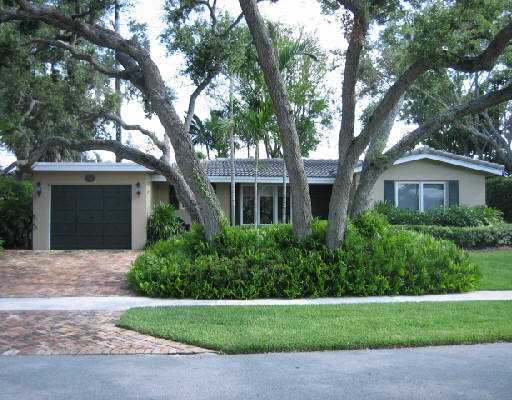 724 Southwest 7th Street Boca Raton, FL 33486 - Photo 1 of 15 Primary Photo