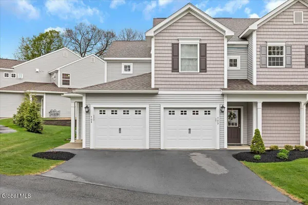 $319,000 | 704 Grayson Place, Glenville, NY 12302