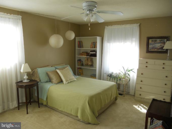 8065 Athena Street Springfield, VA 22153 - Photo 24 of 30 Bedroom 3