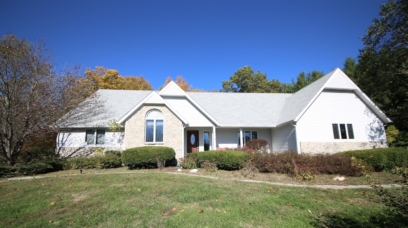 3540 West Cockrell Road Bloomington, IN 47403 - Photo 2 of 36 Gallery Image 2