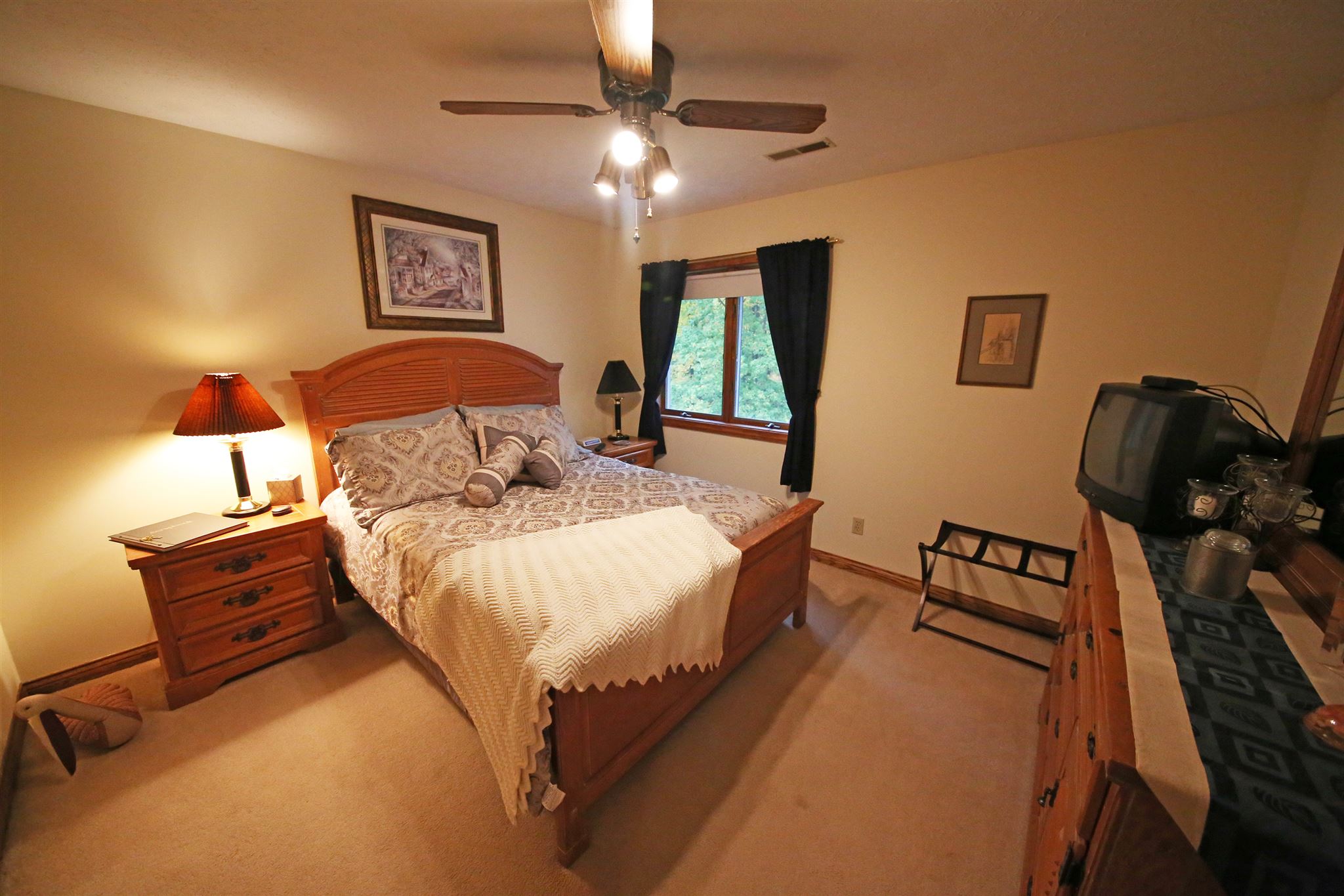 3540 West Cockrell Road Bloomington, IN 47403 - Photo 17 of 36 Gallery Image 17