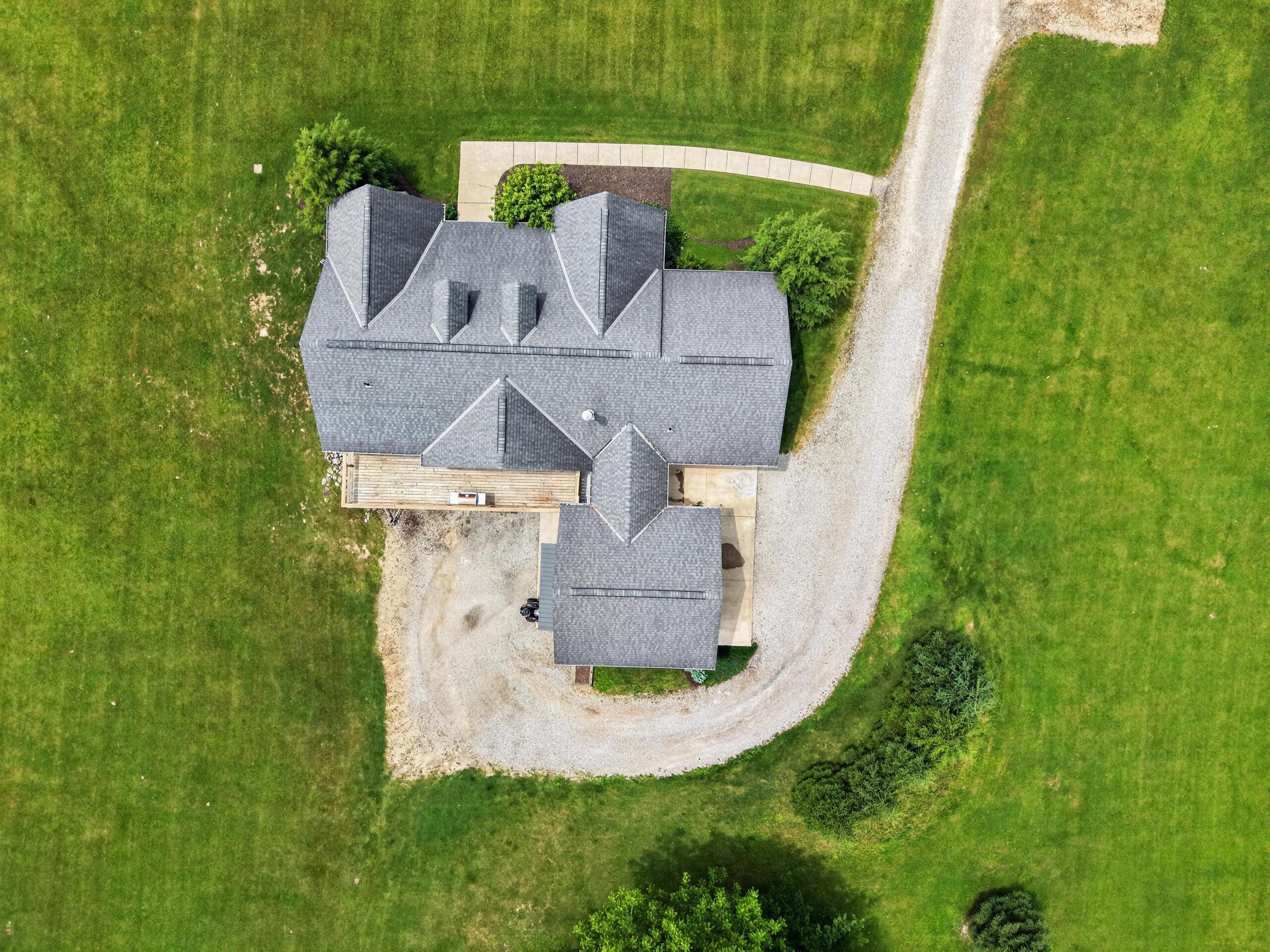 16880 Pinkley Road Fredericktown, OH 43019 - Photo 3 of 36
