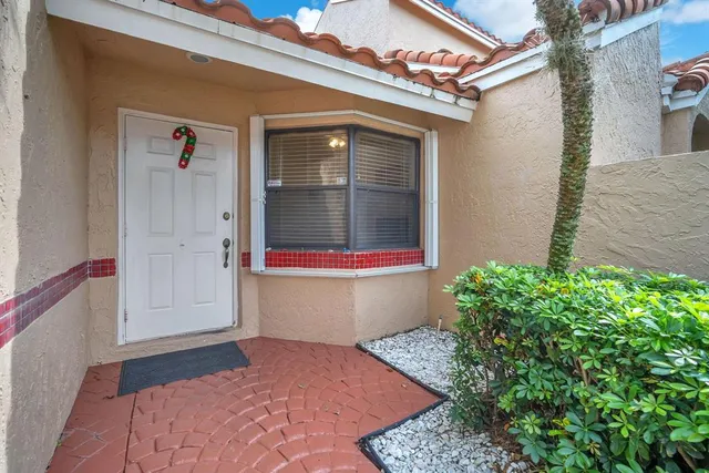 $3,800 | 22710 Meridiana Drive, Boca Raton, FL 33433