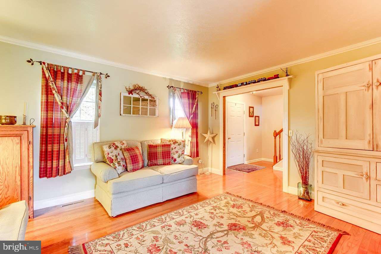20 Coventry Cross Road Mount Wolf, PA 17347 - Photo 3 of 24 Gallery Image 3