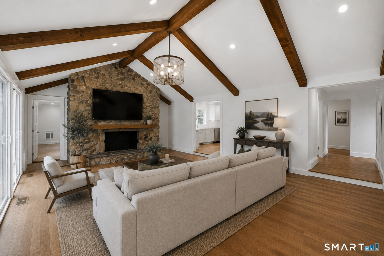 21 Deepwood Road Weston, CT 06883 - Photo 5 of 38