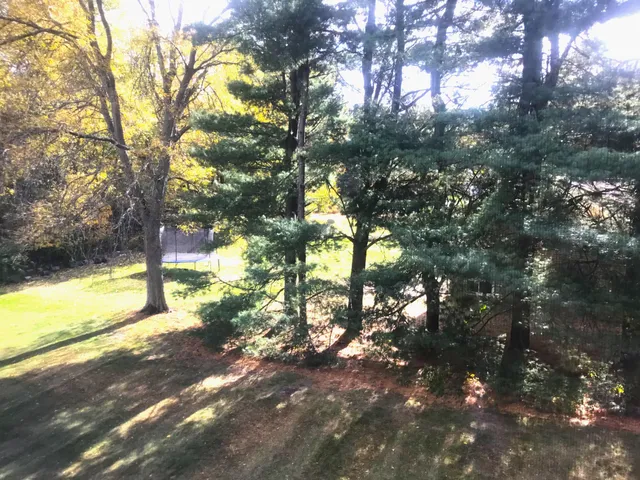 $364,900 | 9625 Oakview Drive, Portage, MI 49024