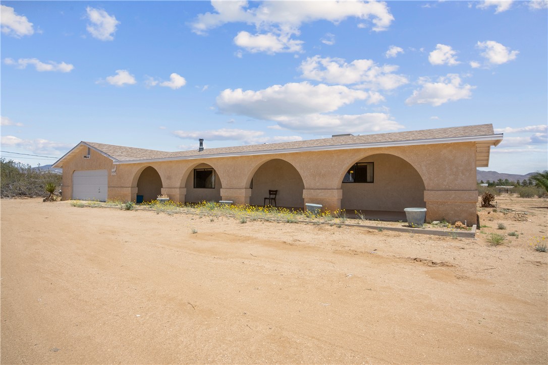 3696 Tonto Road Golden Valley, AZ 86413 - Photo 50 of 67 Front of Structure