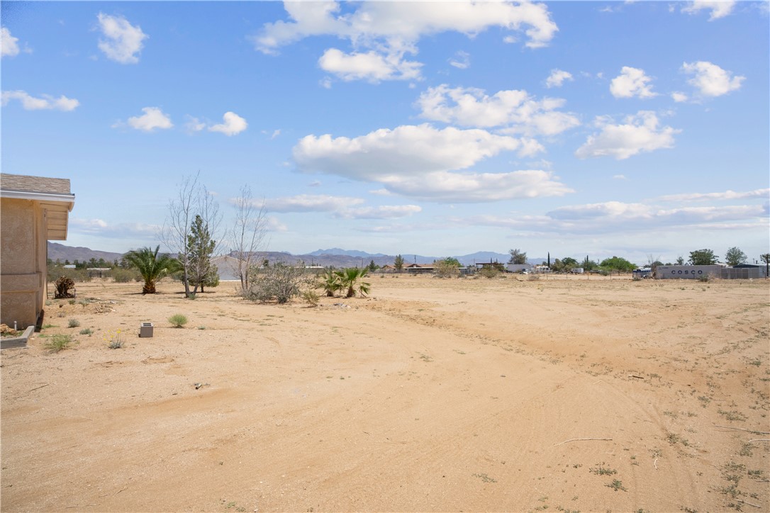 3696 Tonto Road Golden Valley, AZ 86413 - Photo 51 of 67 Yard