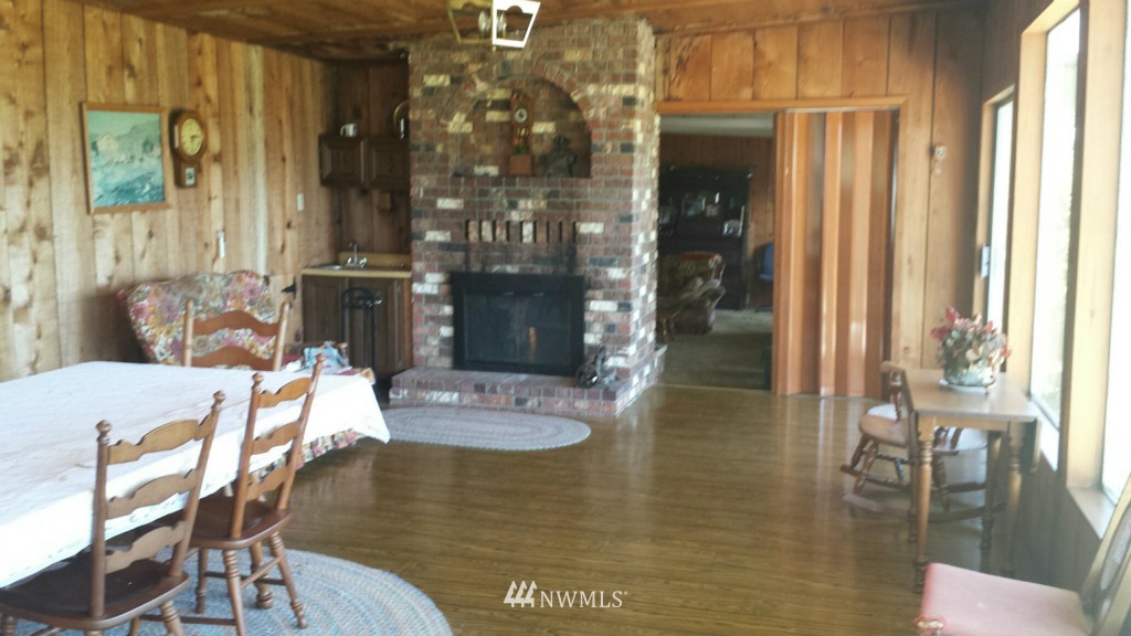 16597 Mountain View Road Mount Vernon, WA 98274 - Photo 7 of 20 Gallery Image 7
