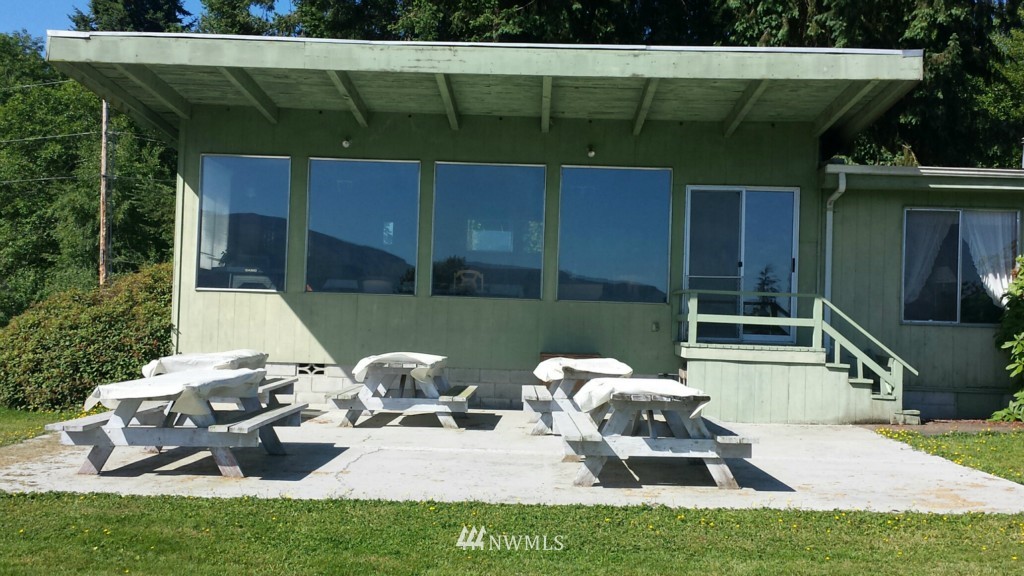 16597 Mountain View Road Mount Vernon, WA 98274 - Photo 10 of 20 Gallery Image 10