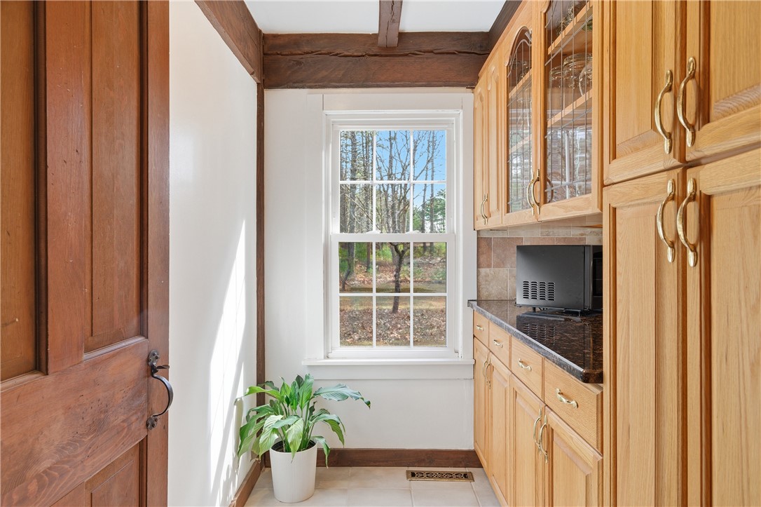 12 Rustic Acre Drive Glocester, RI 02814 - Photo 7 of 50