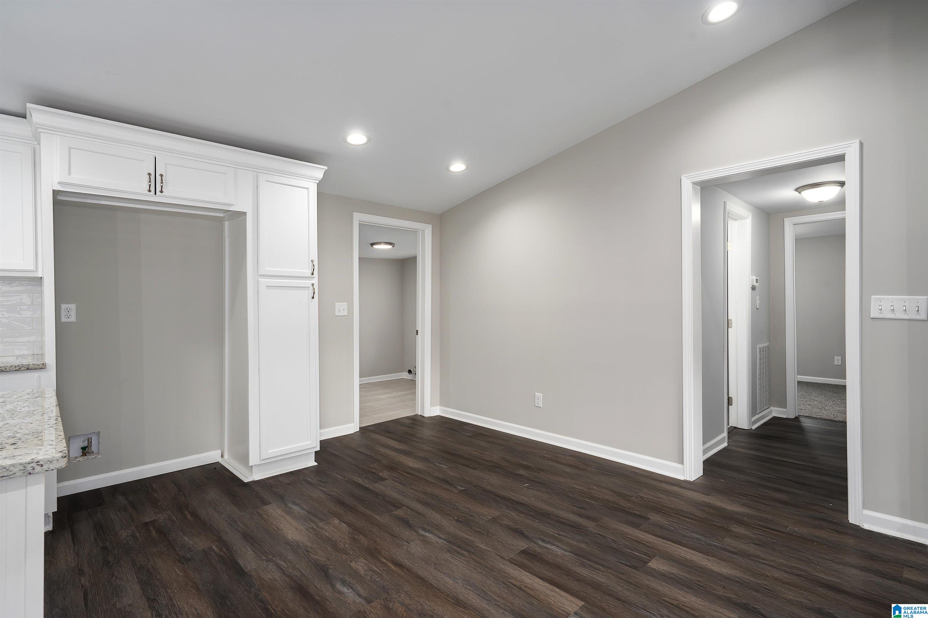 936 Pineview Road Birmingham, AL 35210 - Photo 12 of 24