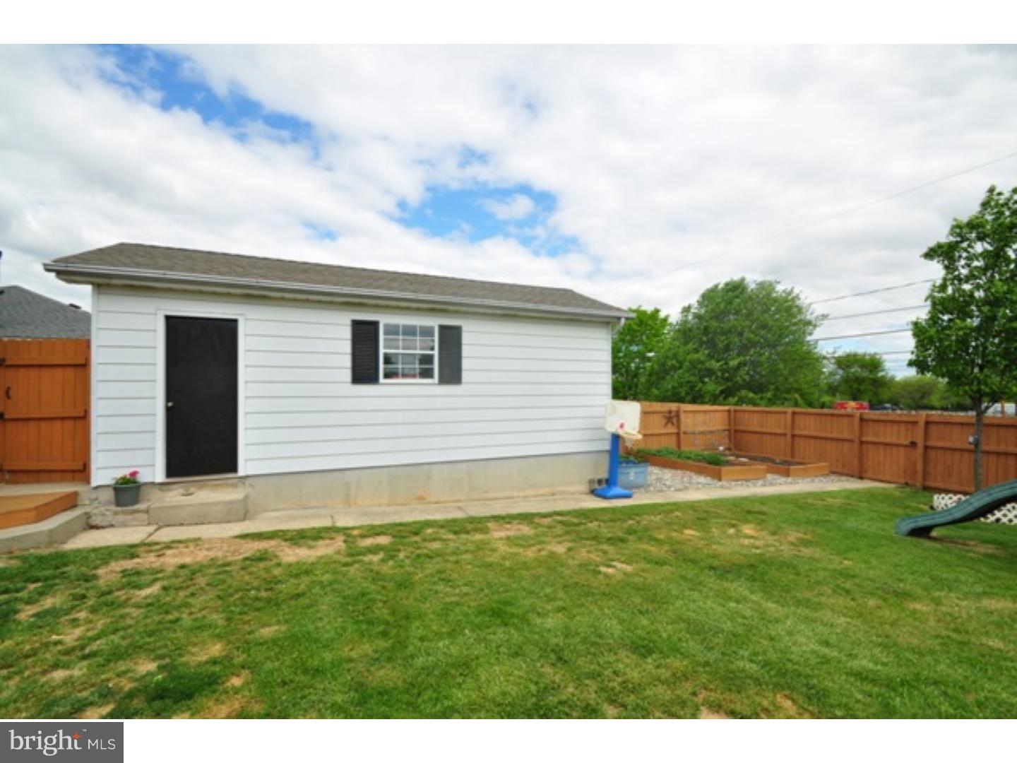 1225 Ridge Avenue Whitehall, PA 18052 - Photo 22 of 24 Gallery Image 22