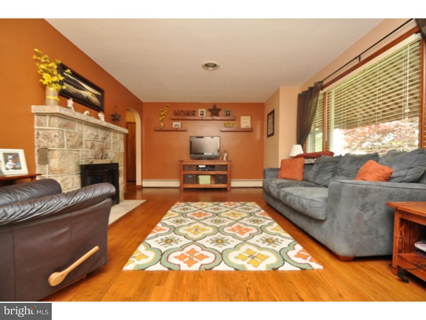 1225 Ridge Avenue Whitehall, PA 18052 - Photo 4 of 24 Gallery Image 4
