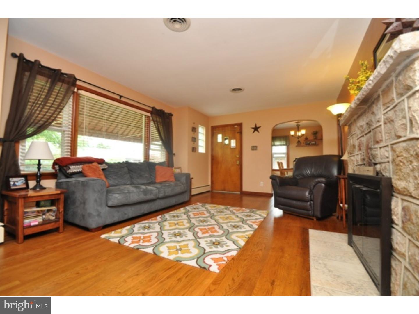 1225 Ridge Avenue Whitehall, PA 18052 - Photo 5 of 24 Gallery Image 5