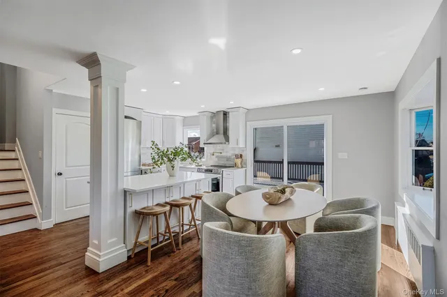 $1,050,000 | 2810 Wynsum Avenue, Merrick, NY 11566