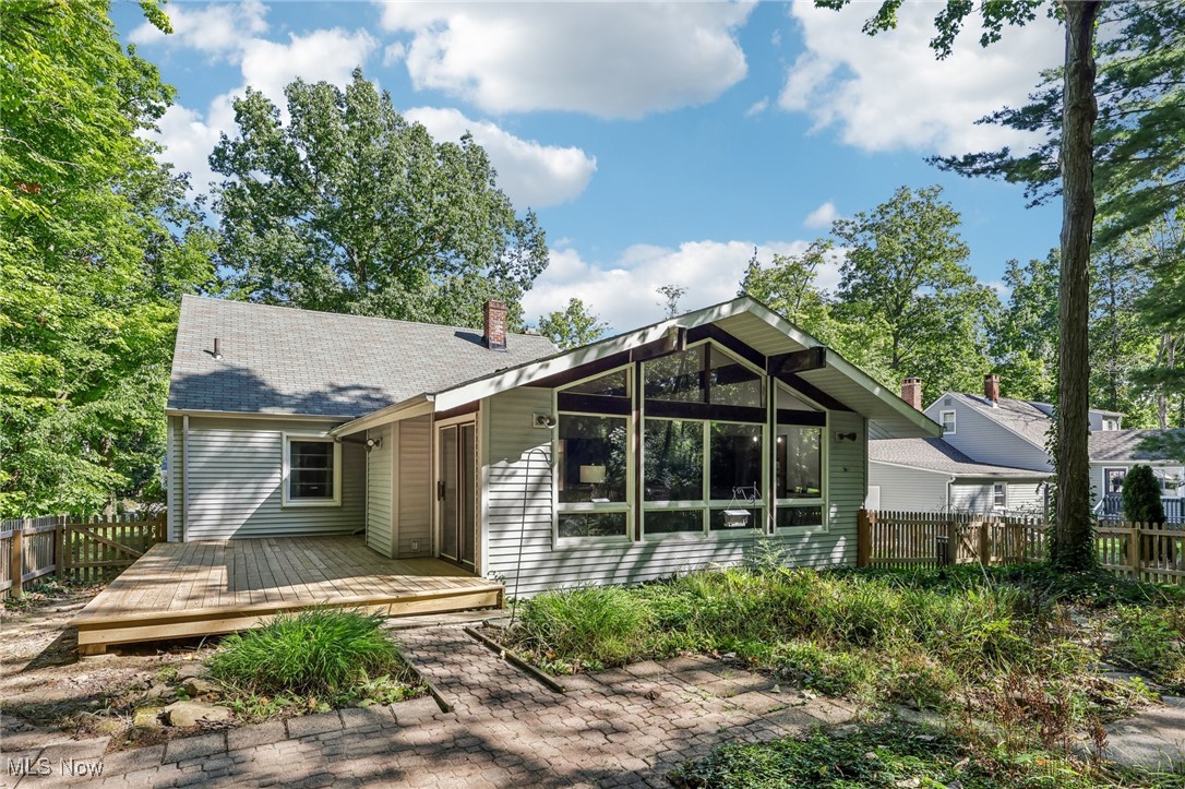 6804 Glenview Road Cleveland, OH 44143 - Photo 26 of 31
