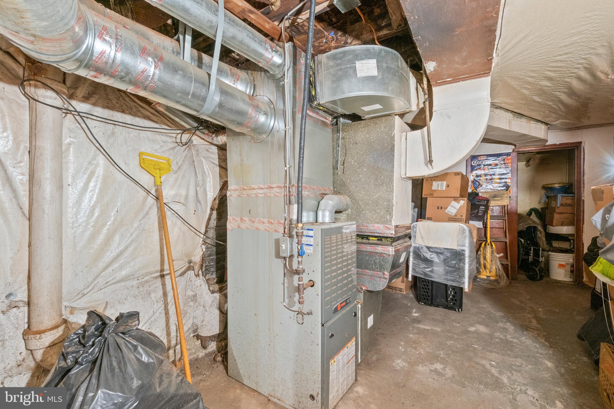 112 East 20th Street Baltimore, MD 21218 - Photo 18 of 23