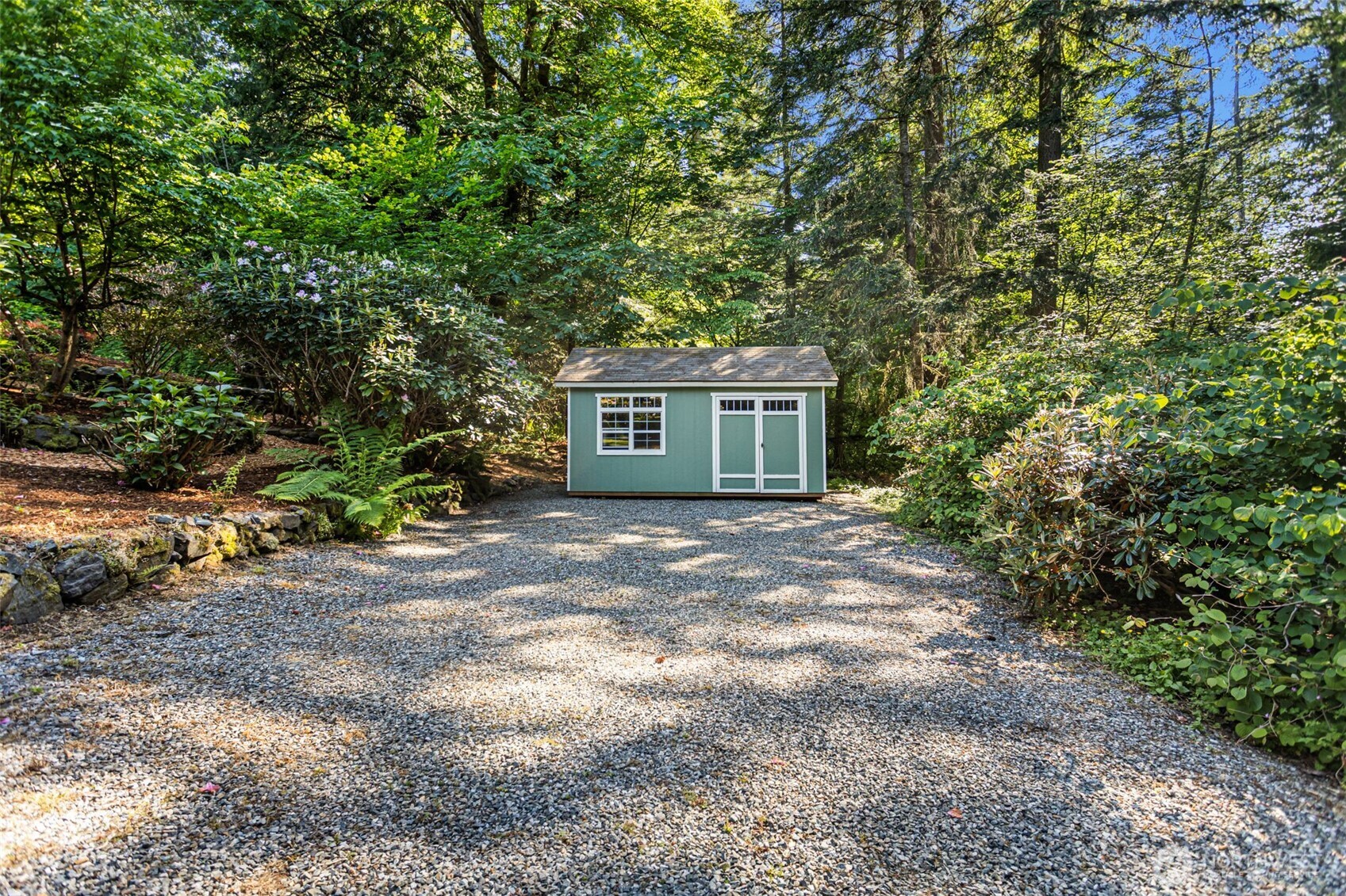 19611 Northeast Redmond Road Redmond, WA 98053 - Photo 25 of 27