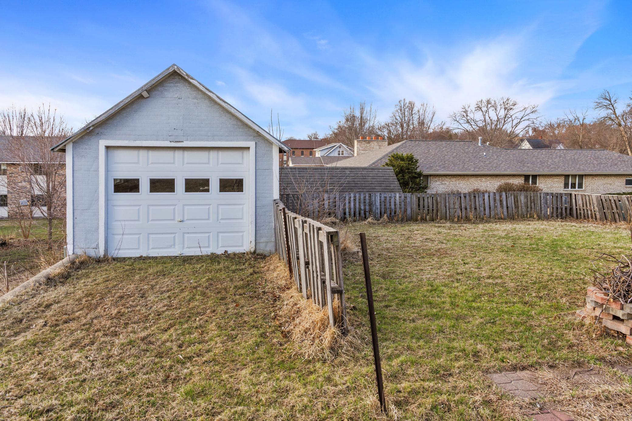 117 West Van Dusen Street Springfield, MN 56087 - Photo 6 of 14