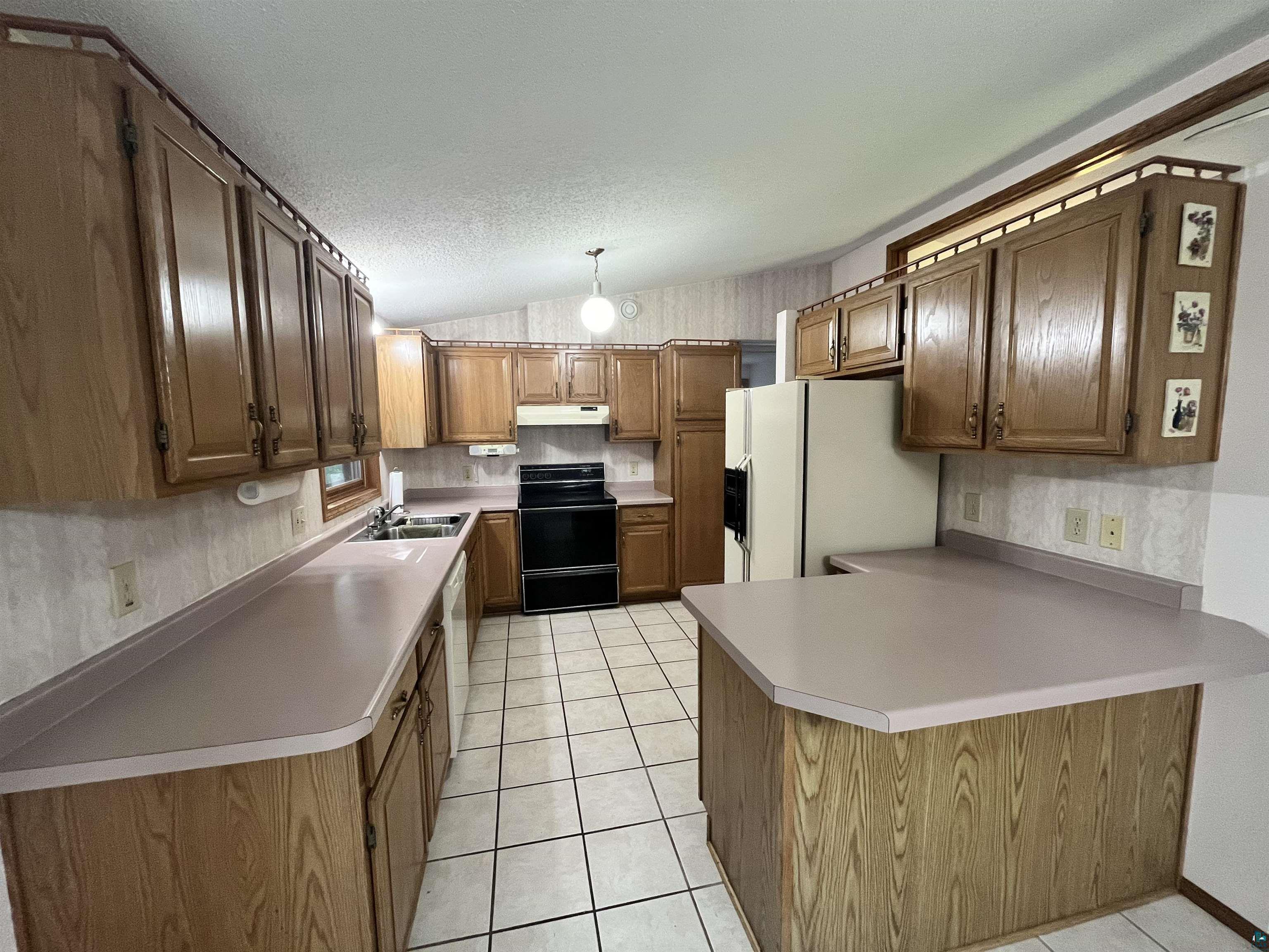 3816 Washington Road Duluth, MN 55803 - Photo 10 of 26
