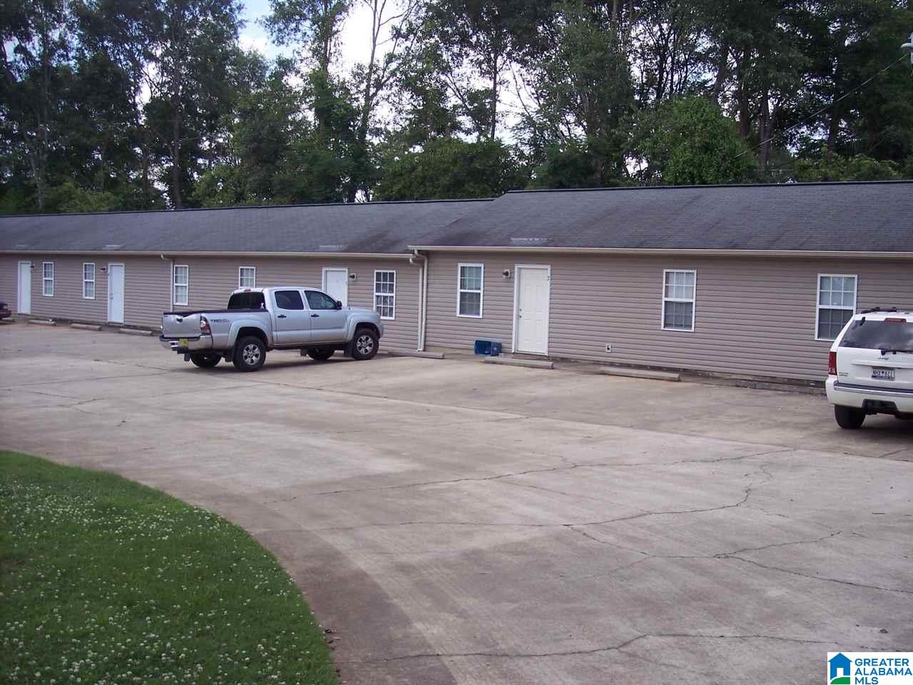 621 Gadsden Road Northwest Jacksonville, AL 36265 - Photo 1 of 5