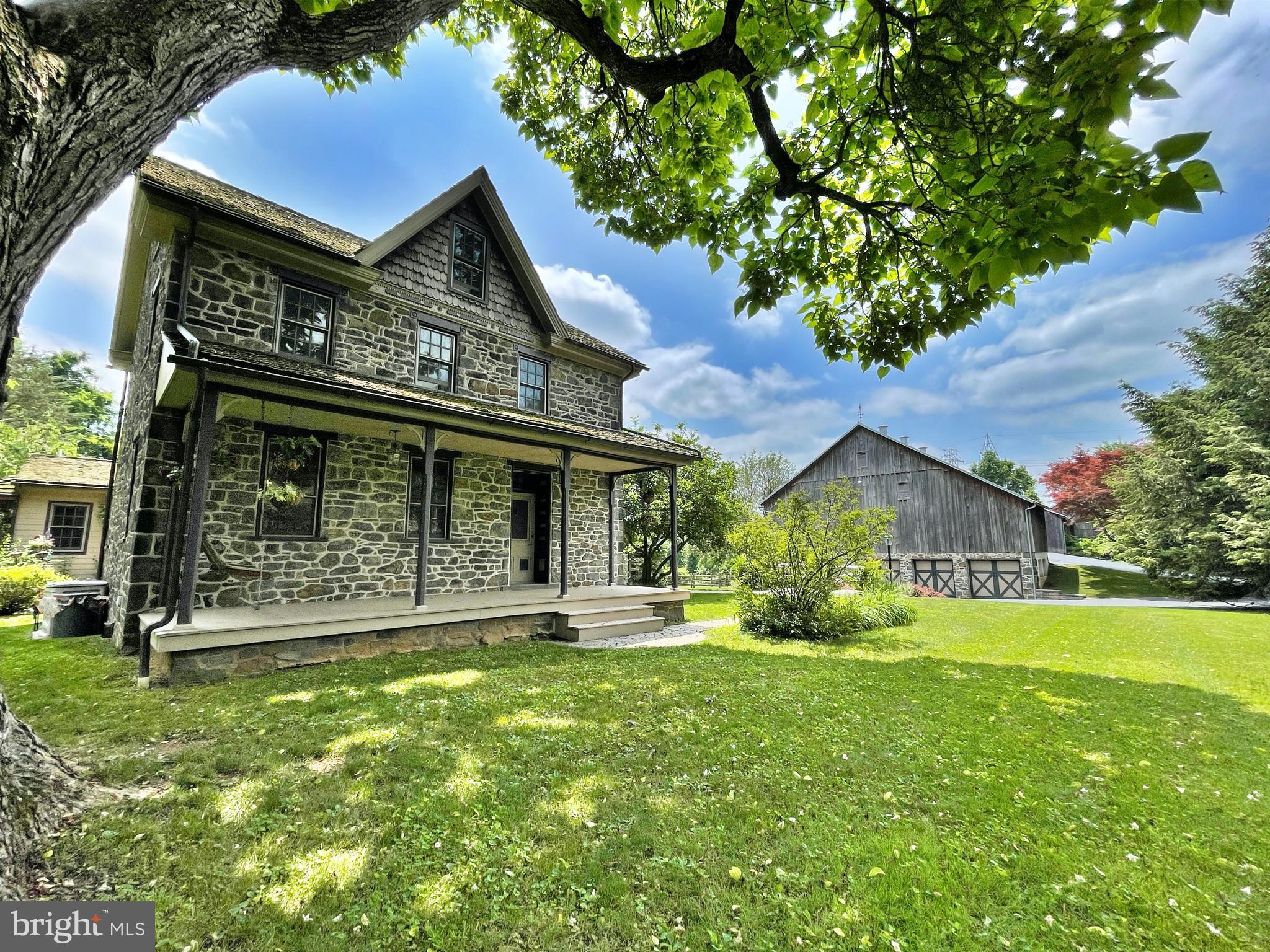3374 Turnpike Road Elizabethtown, PA 17022 - Photo 3 of 63 Gallery Image 3