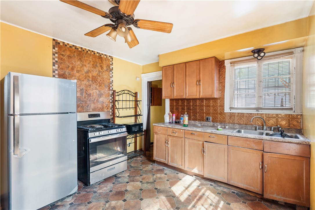 92 Wilbur Street Rochester, NY 14611 - Photo 29 of 30 Gallery Image 29