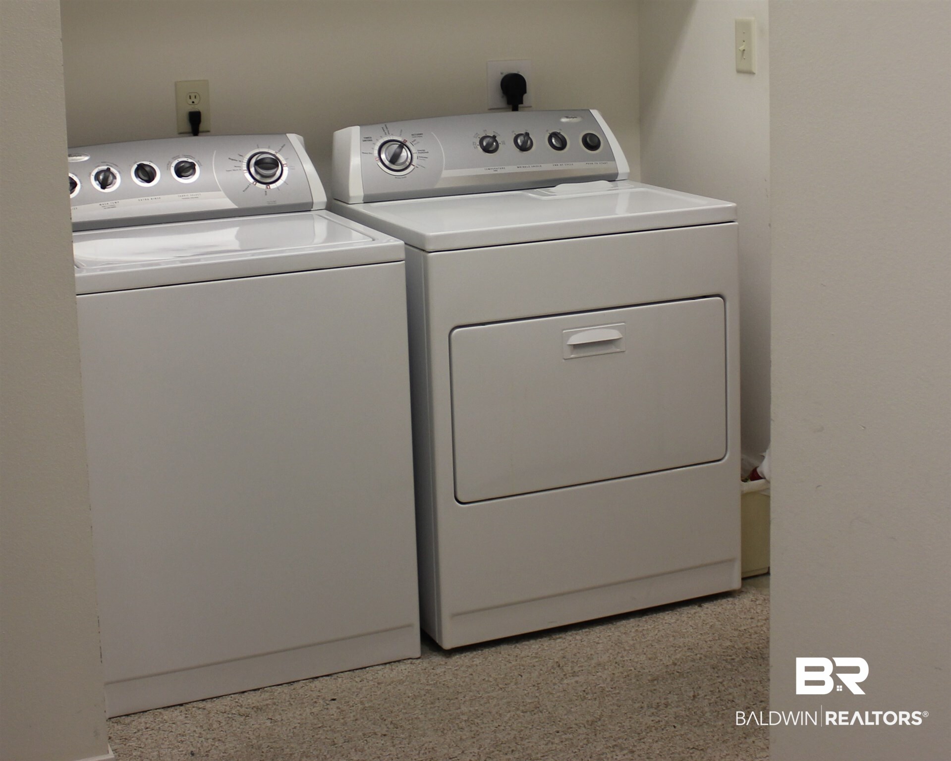 1071 North Oak Street Loxley, AL 36551 - Photo 12 of 25 Utility Room
