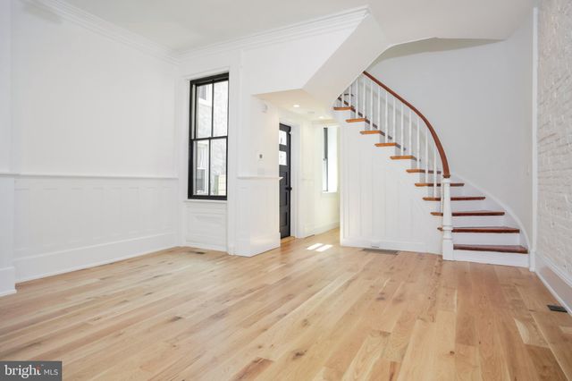 $718,000 | 972 North 5th Street, Philadelphia, PA 19123