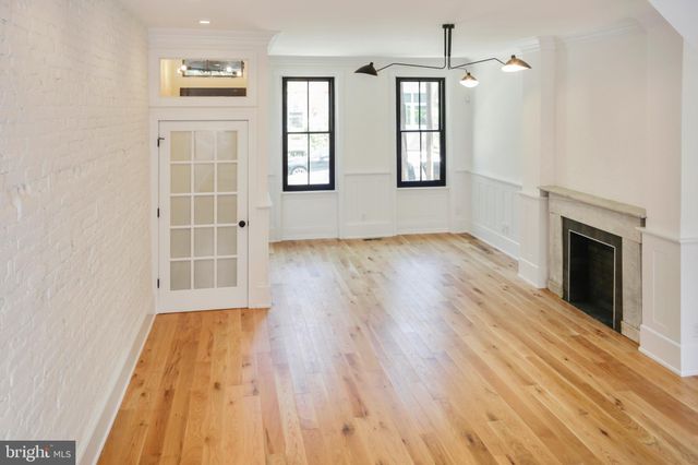 $718,000 | 972 North 5th Street, Philadelphia, PA 19123