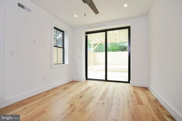 $718,000 | 972 North 5th Street, Philadelphia, PA 19123