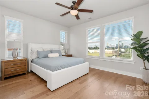$699,500 | 2104 Bryant Park Drive, Charlotte, NC 28208