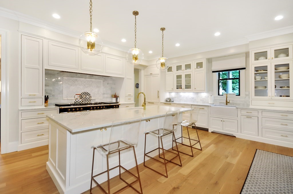 24 Middleby Road Lexington, MA 02421 - Photo 6 of 31