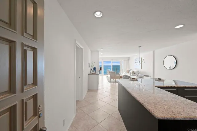 $2,900,000 | 441 South Sierra Avenue, Unit 208, Solana Beach, CA 92075