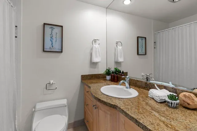 $2,900,000 | 441 South Sierra Avenue, Unit 208, Solana Beach, CA 92075