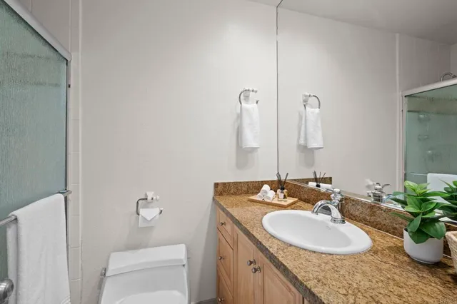 $2,900,000 | 441 South Sierra Avenue, Unit 208, Solana Beach, CA 92075