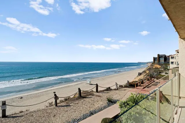 $2,900,000 | 441 South Sierra Avenue, Unit 208, Solana Beach, CA 92075