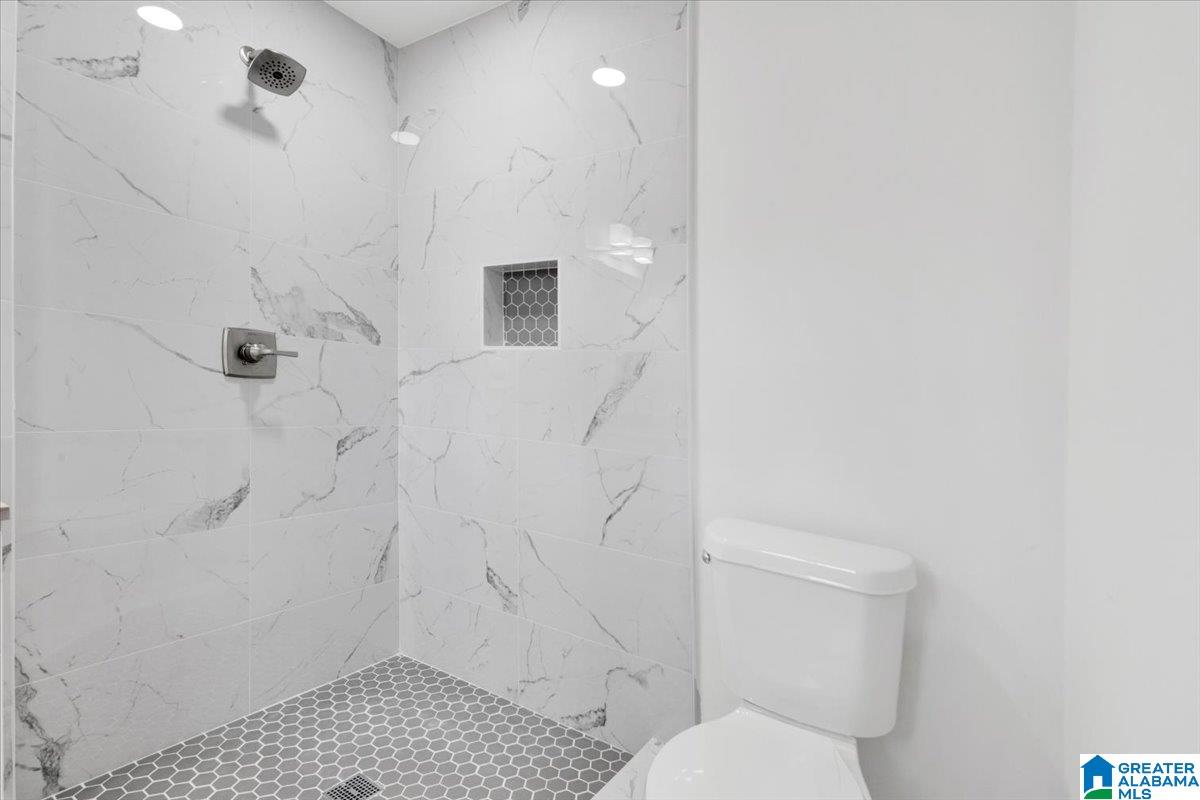 2174 Whiting Road Birmingham, AL 35216 - Photo 18 of 20