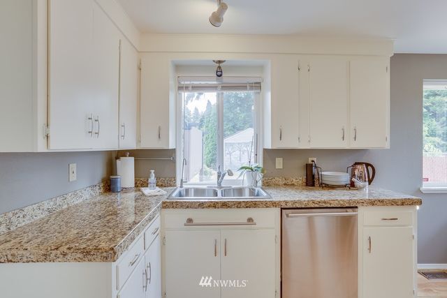 $650,000 | 2221 Northeast 28th Street, Renton, WA 98056