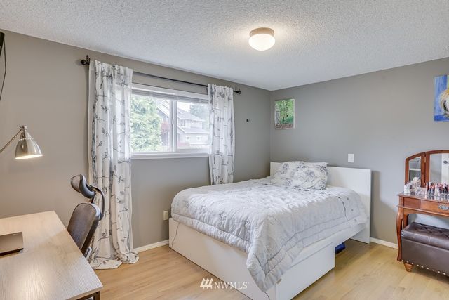 $650,000 | 2221 Northeast 28th Street, Renton, WA 98056