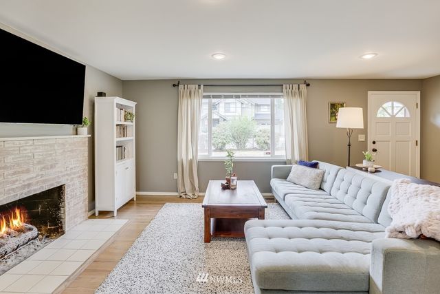 $650,000 | 2221 Northeast 28th Street, Renton, WA 98056