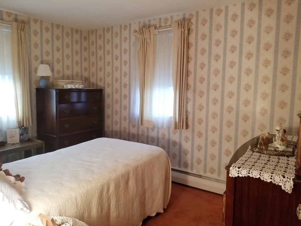 17 Samoset Road Woburn, MA 01801 - Photo 10 of 16