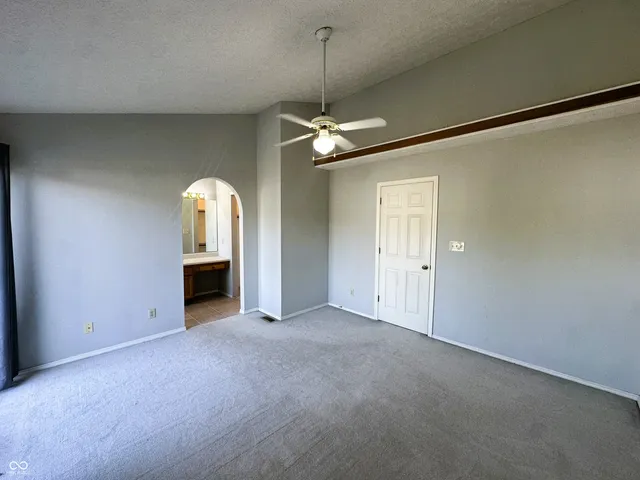 $189,900 | 3266 Oceanline E Drive, Indianapolis, IN 46214